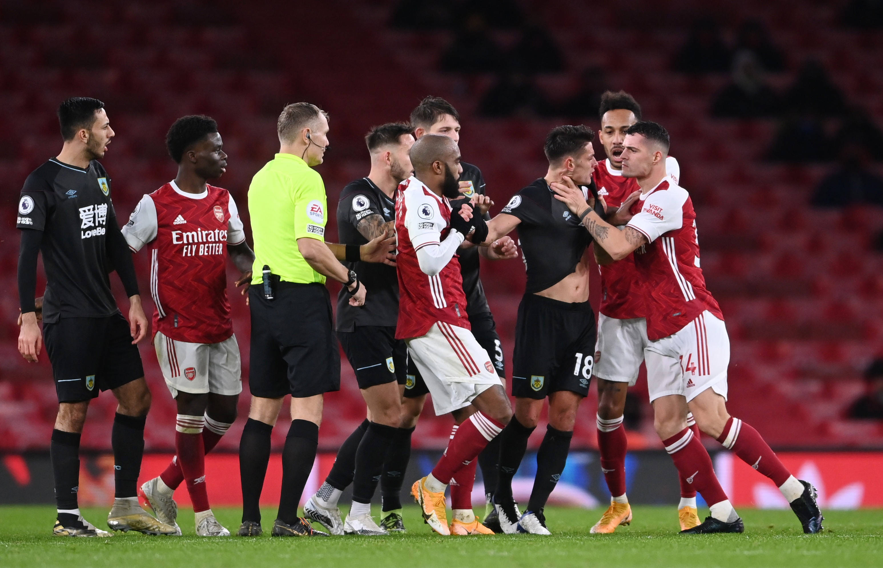 背后的重要 背后的重要