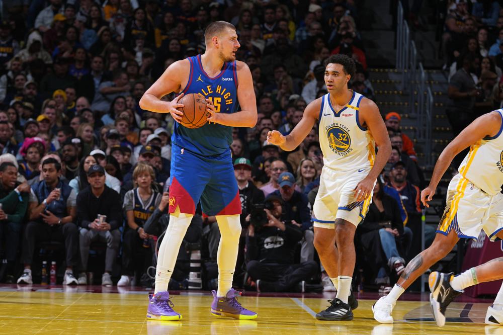 本场比赛球 本场比赛球