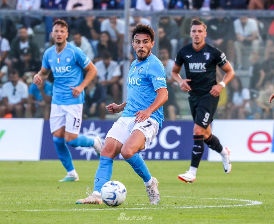 的较量中 的较量中